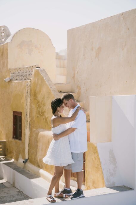 Couple Photoshoot Intimate Santorini