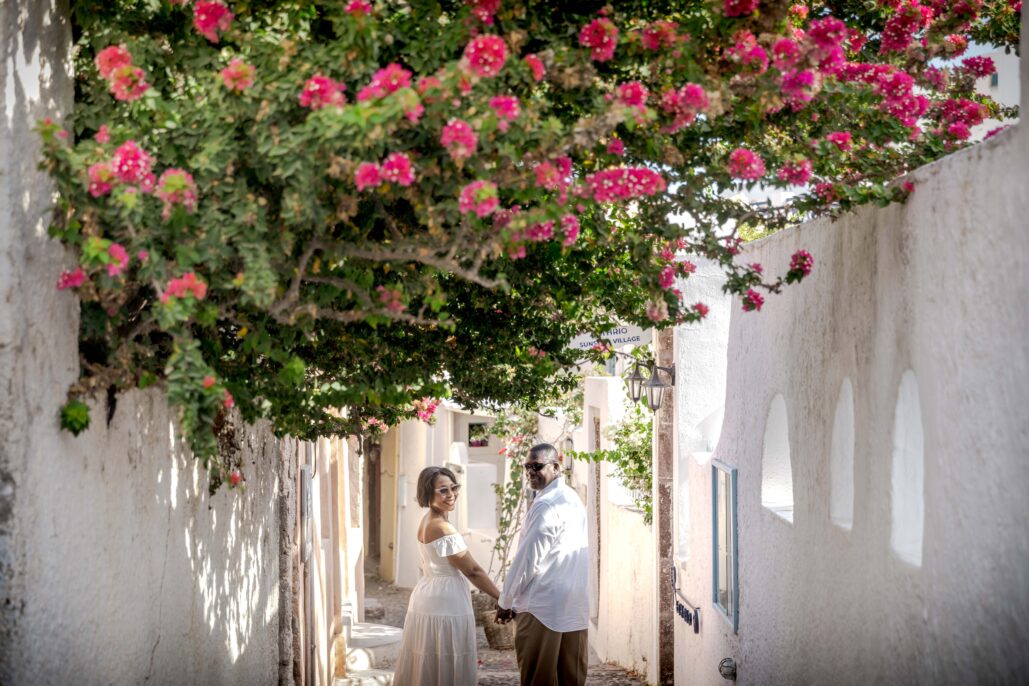 Couple Photoshoot Intimate Santorini