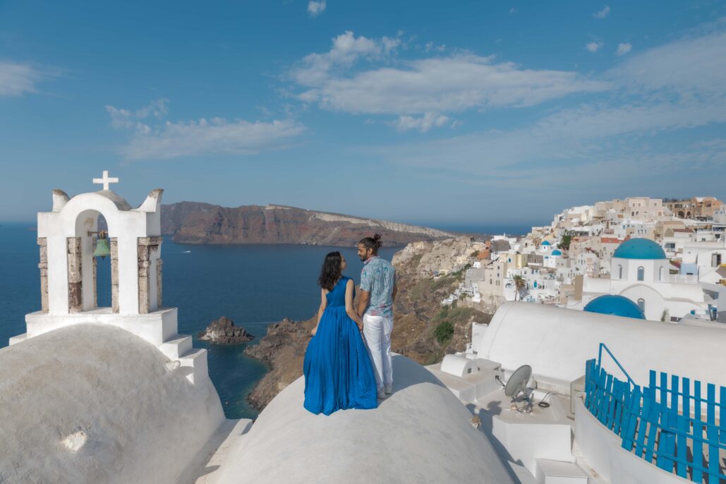 Couple Photoshoot Intimate Santorini