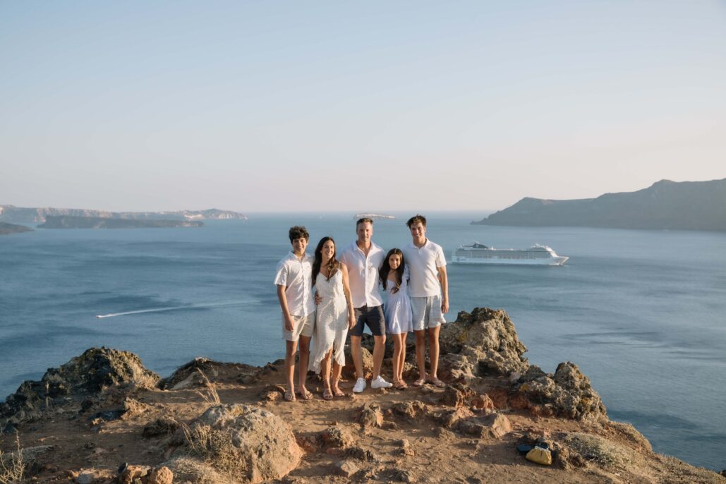 Family Photoshoot Intimate Santorini