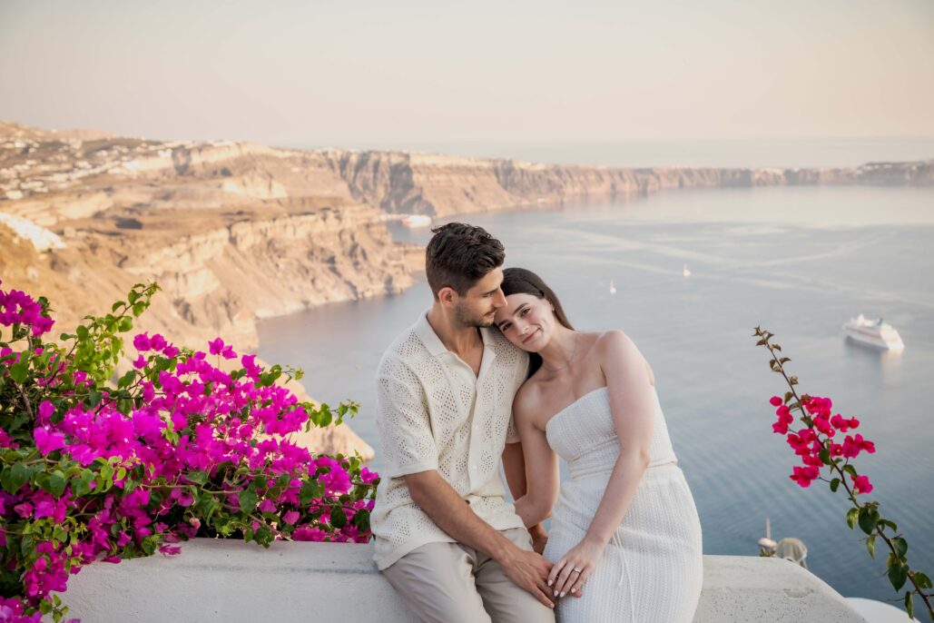 Couple Photoshoot Intimate Santorini