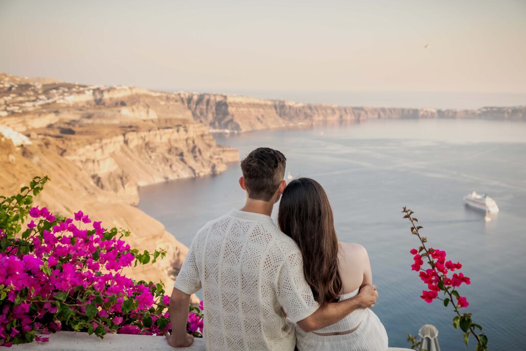 Couple Photoshoot Intimate Santorini