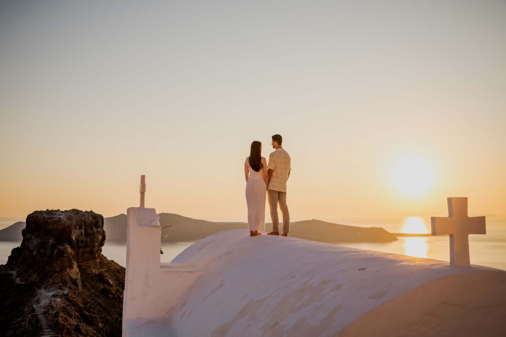 Couple Photoshoot Intimate Santorini