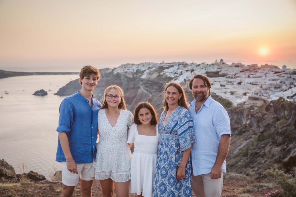 Family Photoshoot Intimate Santorini