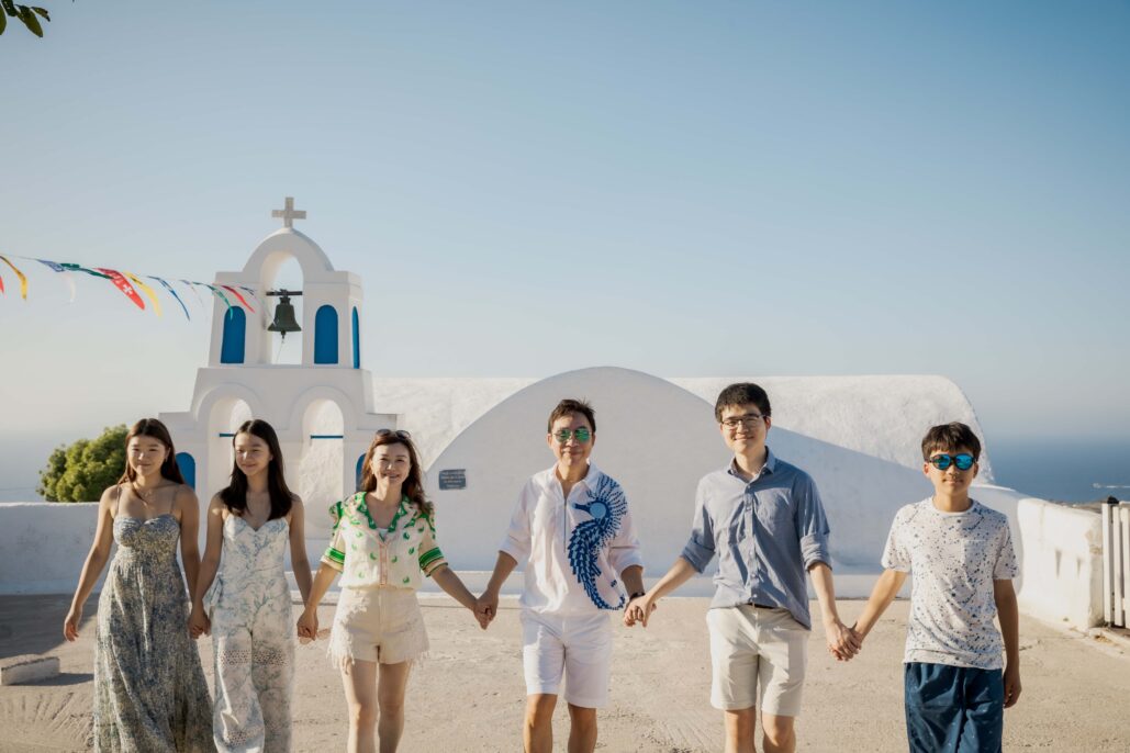 Family Photoshoot Intimate Santorini
